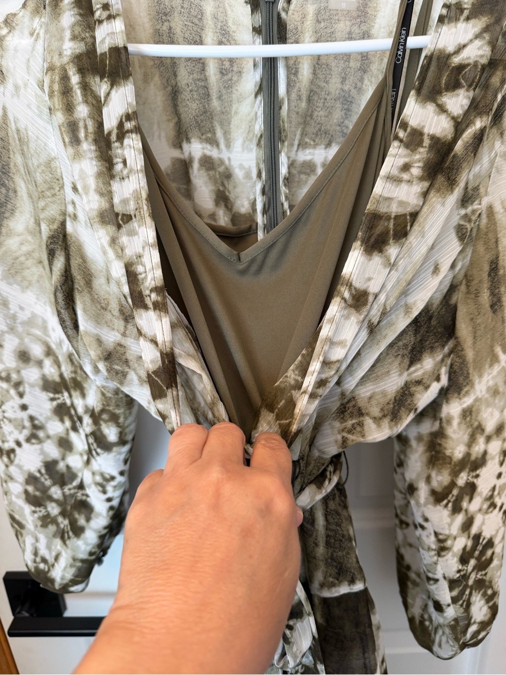 Calvin Klein Olive and White Tie-Dye Maxi Dress - Picture 6 of 9